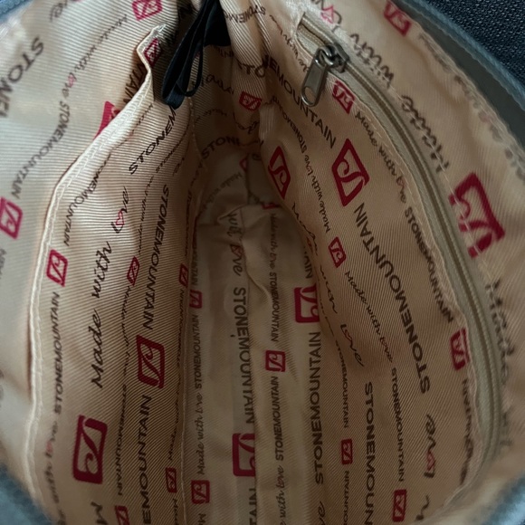 NWT Stone Mountain USA Multifunctional Crossbody Shoulder Bag 4 in One - Picture 6 of 10